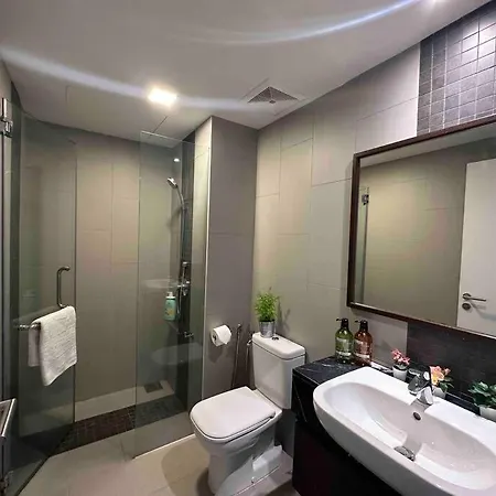 Lm Homeyb 3Br Coastline Family Suite For 4-14 Pax With Nexflix & Coway Water Purifier Tanjung Tokong Exterior photo
